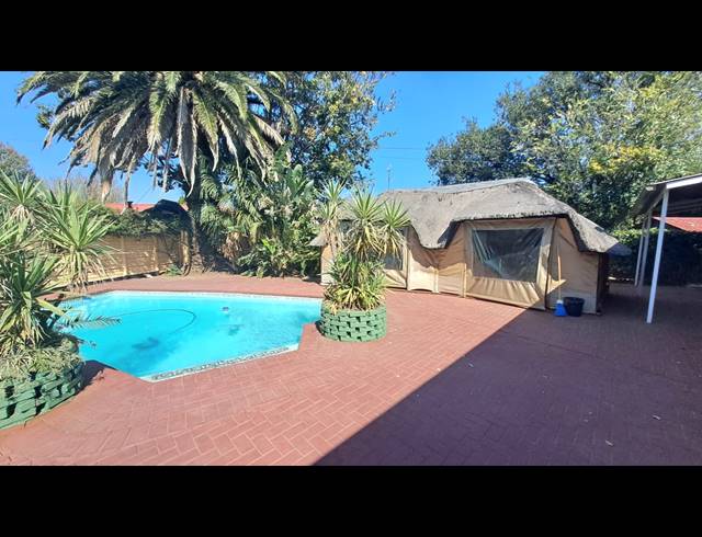1 BEDROOM FLAT TO LET IN ARCON PARK